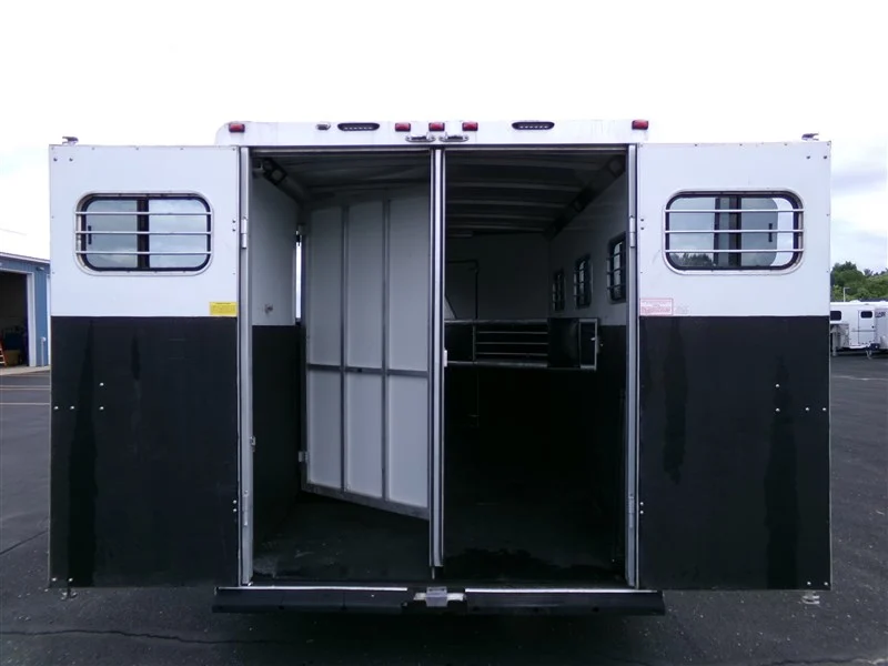2004 Sundowner 3 Horse 727 GN - Image 12
