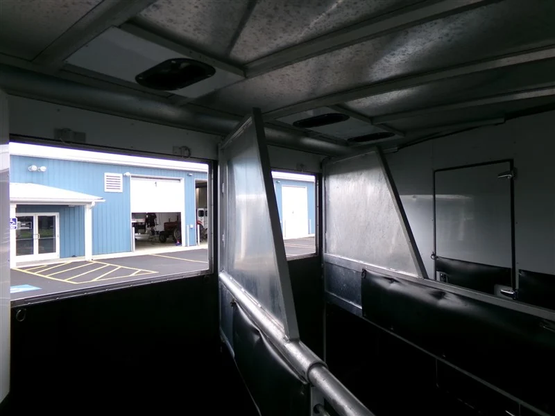2004 Sundowner 3 Horse 727 GN - Image 11