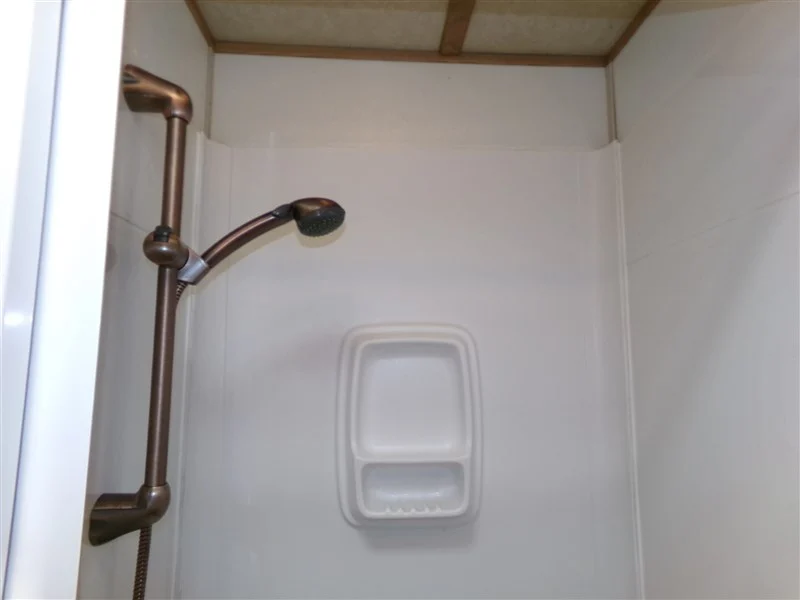 2011 Sundowner 3 Horse 6906 - Image 22