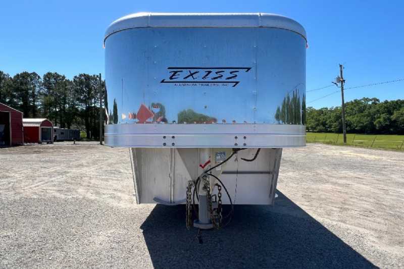 Used 2001 Exiss SS300 3 Horse Trailer with 4′ Short Wall