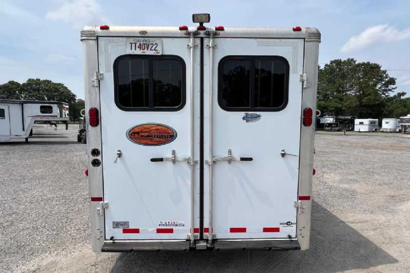 Used 2011 Sundowner 6904 3 Horse Trailer with 4' Short Wall - Image 15
