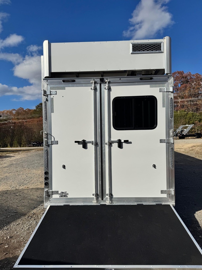 New Gooseneck Horse Trailer 2026 other smctrailers 2026 SMC Laramie 4 Horse Trailer - Image 7