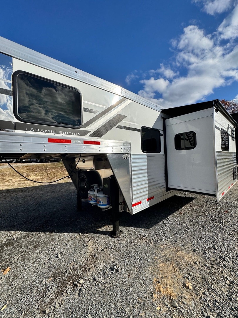 New Gooseneck Horse Trailer 2026 other smctrailers 2026 SMC Laramie 4 Horse Trailer - Image 5