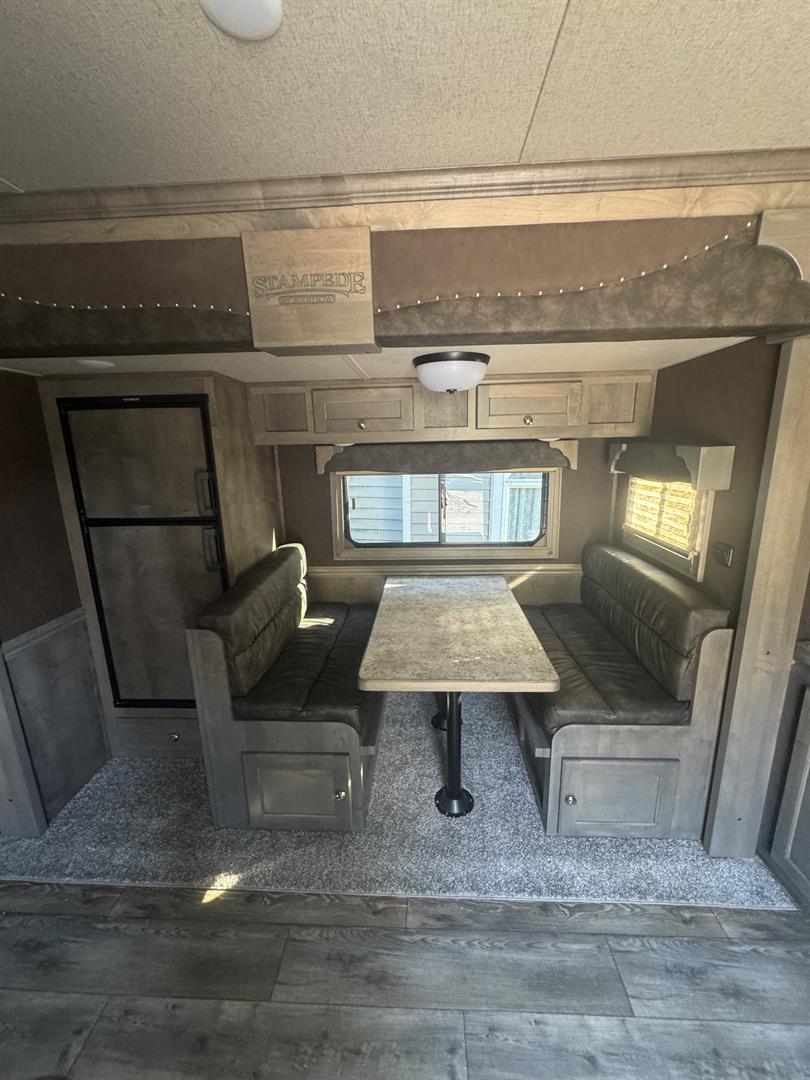 New Gooseneck Horse Trailer 2026 other smctrailers 2026 SMC Laramie 4 Horse Trailer - Image 37