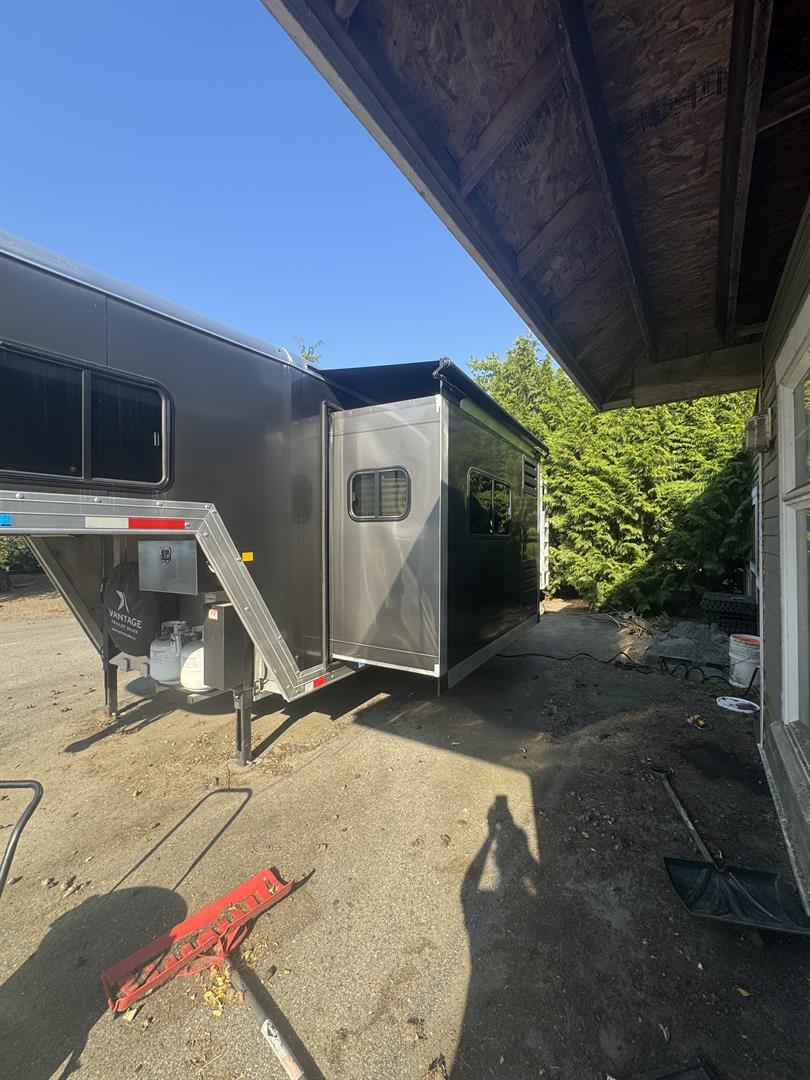 New Gooseneck Horse Trailer 2026 other smctrailers 2026 SMC Laramie 4 Horse Trailer - Image 32