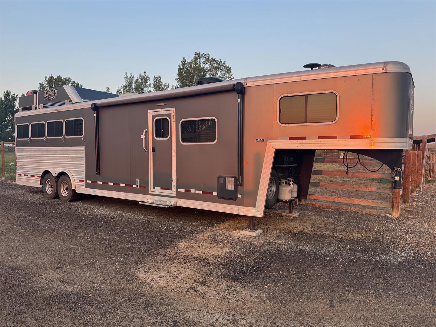 Used Gooseneck Horse Trailer 2019 Logan Coach Riot
